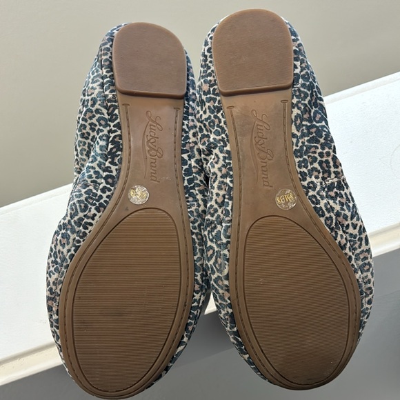 Lucky Brand Animal Print Flats - Picture 5 of 7